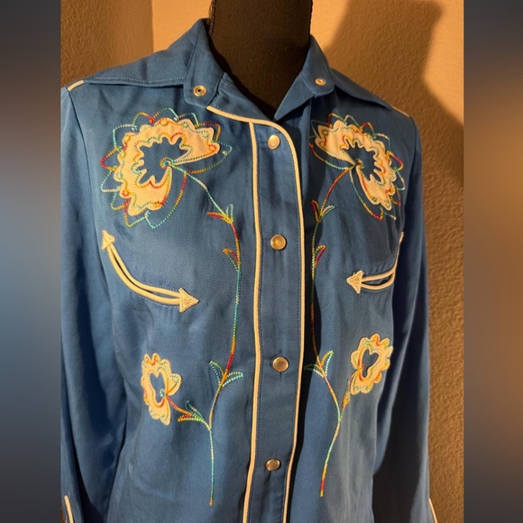 H BAR C ranchwear Womens Blue Western Embroidered Button-Up Shirt - Picture 5 of 8